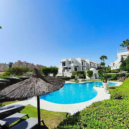 La Resina Golf - Terraza, Piscina Y Padel Apartmán Estepona
