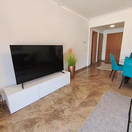 Apartmán La Resina Golf - Terraza, Piscina Y Padel Estepona