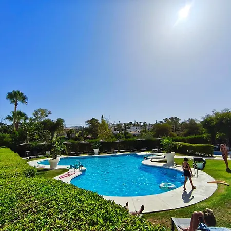 La Resina Golf - Terraza, Piscina Y Padel