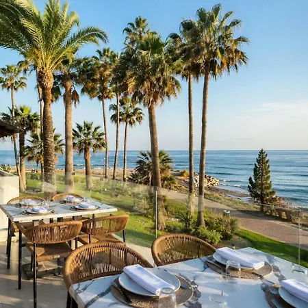 La Resina Golf - Terraza, Piscina Y Padel Estepona